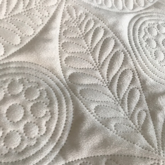 2 Pillow Set MATELASSE Pillowcase Shams Standard Cases white 2PC Set Bedroom bed - Picture 4 of 7